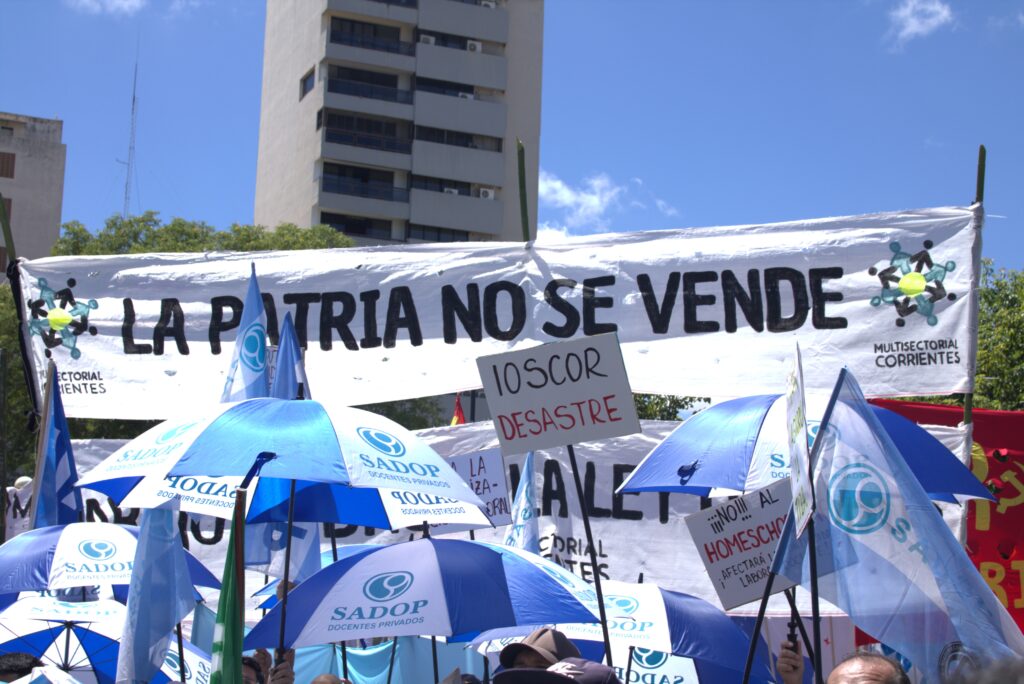 Milei en Corrientes: preparan reclamos por salarios, jubilaciones, alimentos, Salud y Educación